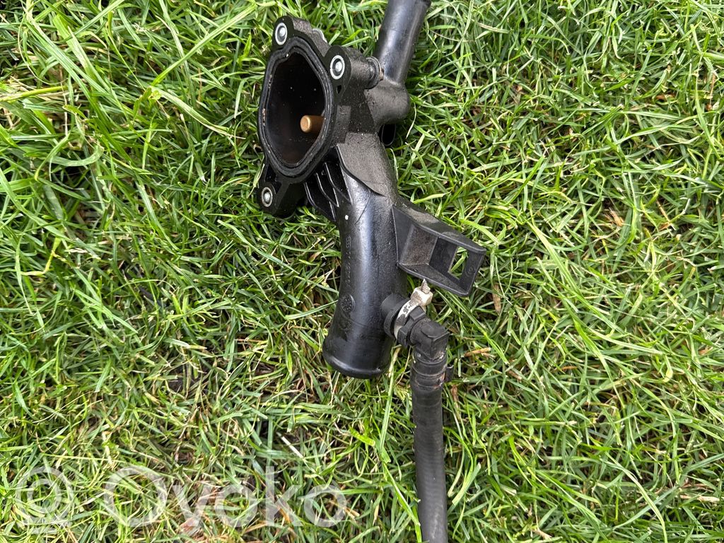 Opel Astra J Thermostat/thermostat housing 