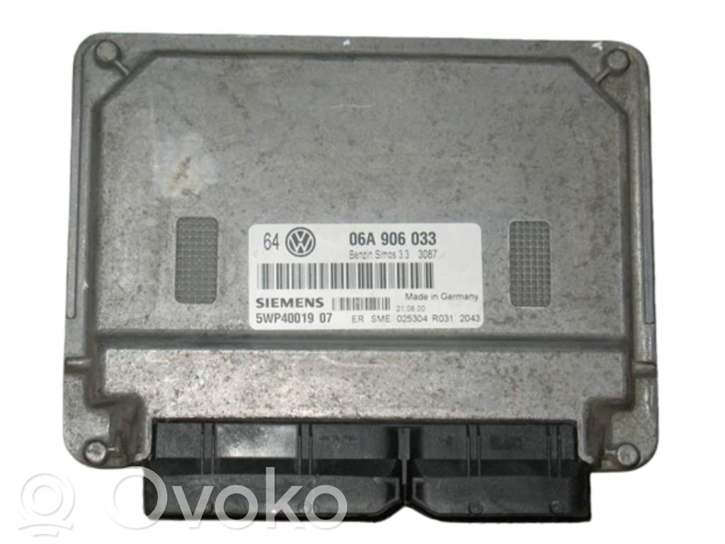 Engine control unit/module   5WP40060,5WP40060,001001006047E,03D906032A,5WP40060