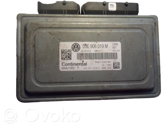 Volkswagen Polo V 6R Sterownik / Moduł ECU 