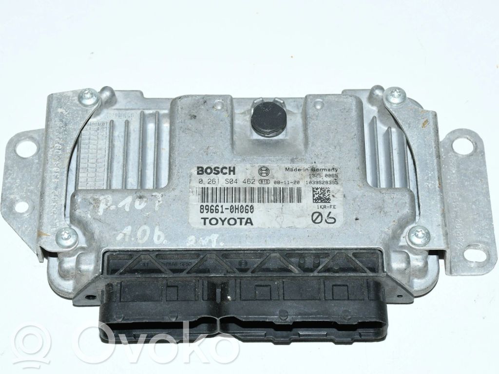 Toyota Aygo AB40 Brake booster 