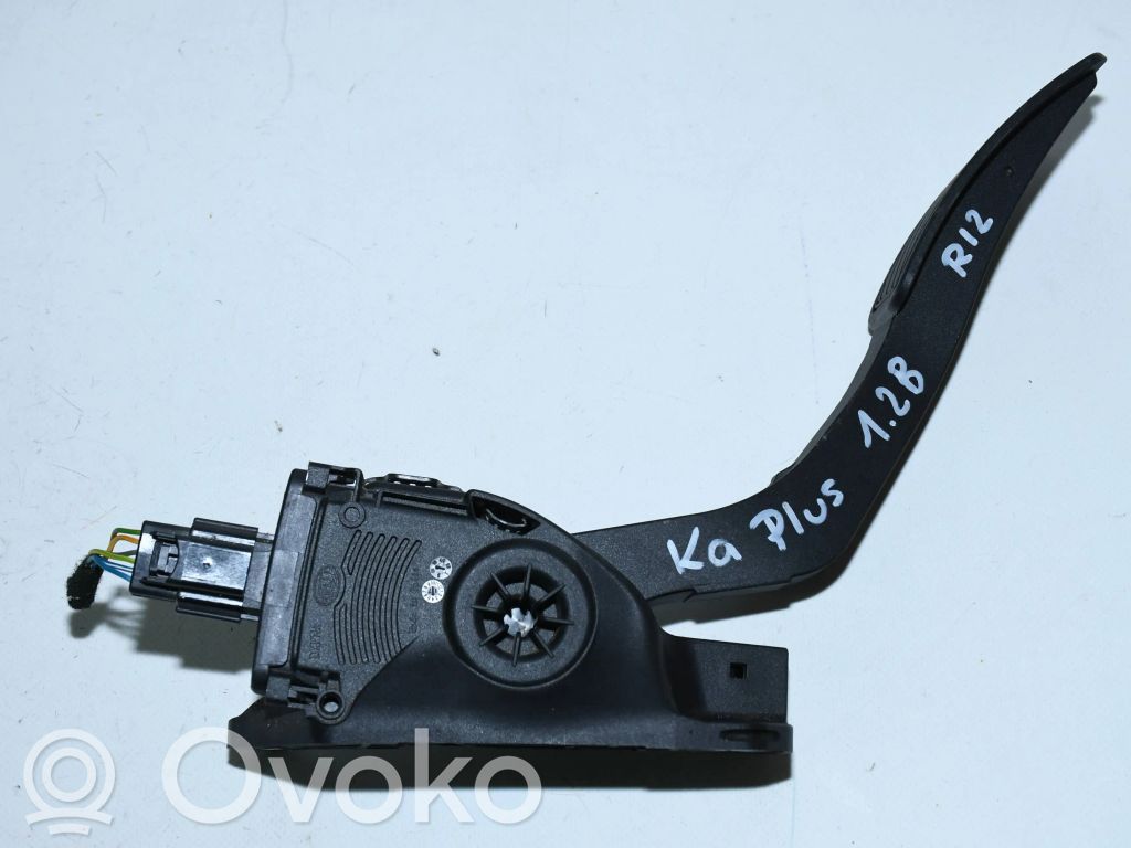 Accelerator throttle pedal   E3B19F836A3A