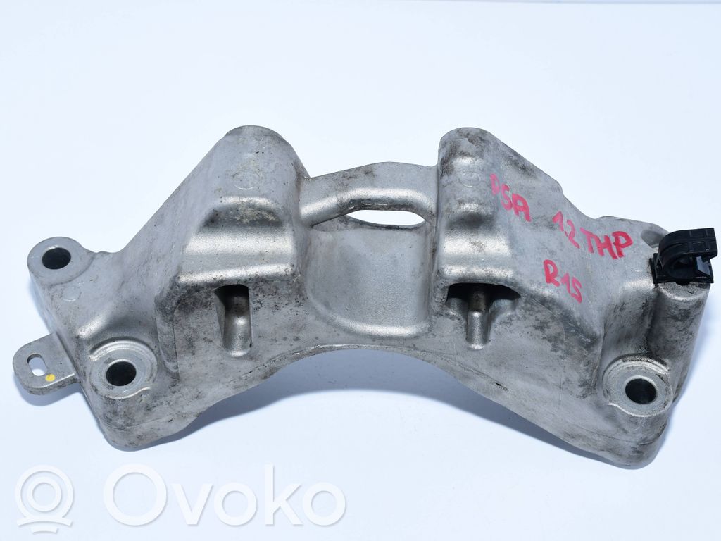 Citroen C4 II Engine mounting bracket 