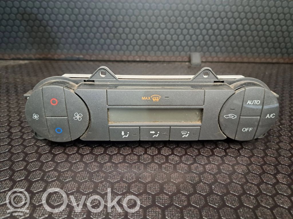 Ford Mondeo Mk III Climate control unit 