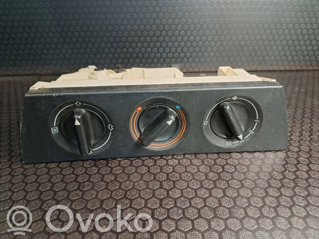 Climate control unit   4A0959511