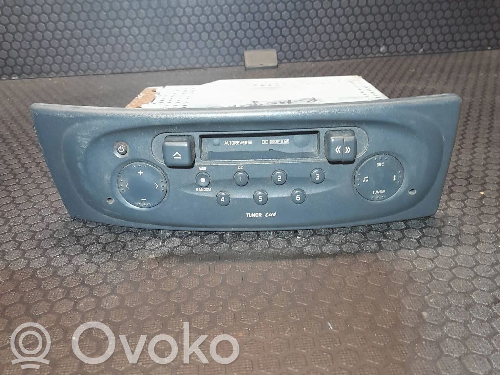 Panel / Radioodtwarzacz CD/DVD/GPS   7700434422,22DC25962T,FD0200100070213