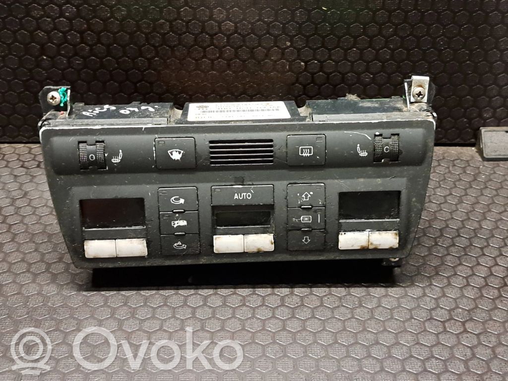 Audi A6 S6 C5 4B Panel klimatyzacji 