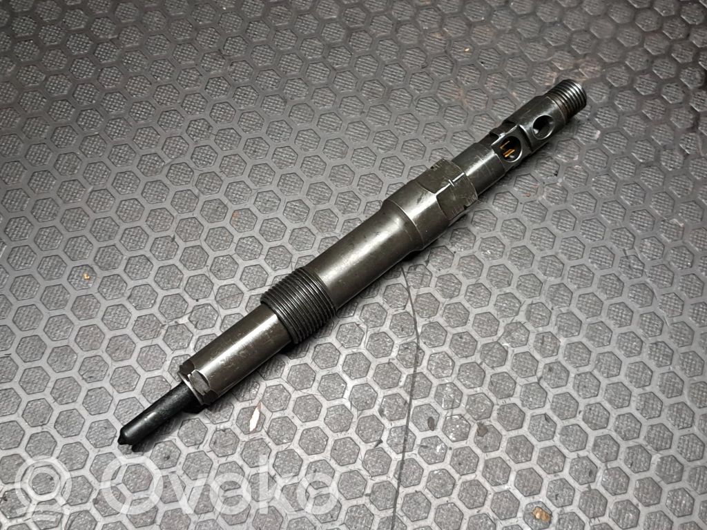 Ford Mondeo Mk III Fuel injector 