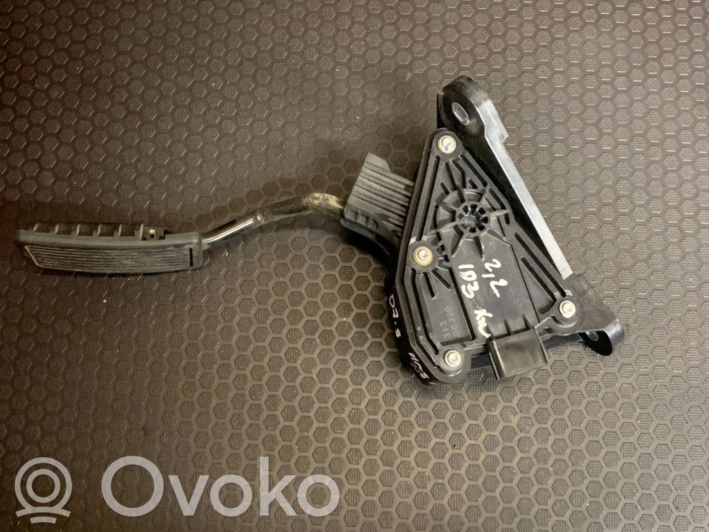 Honda CR-V Akceleratoriaus pedalas 