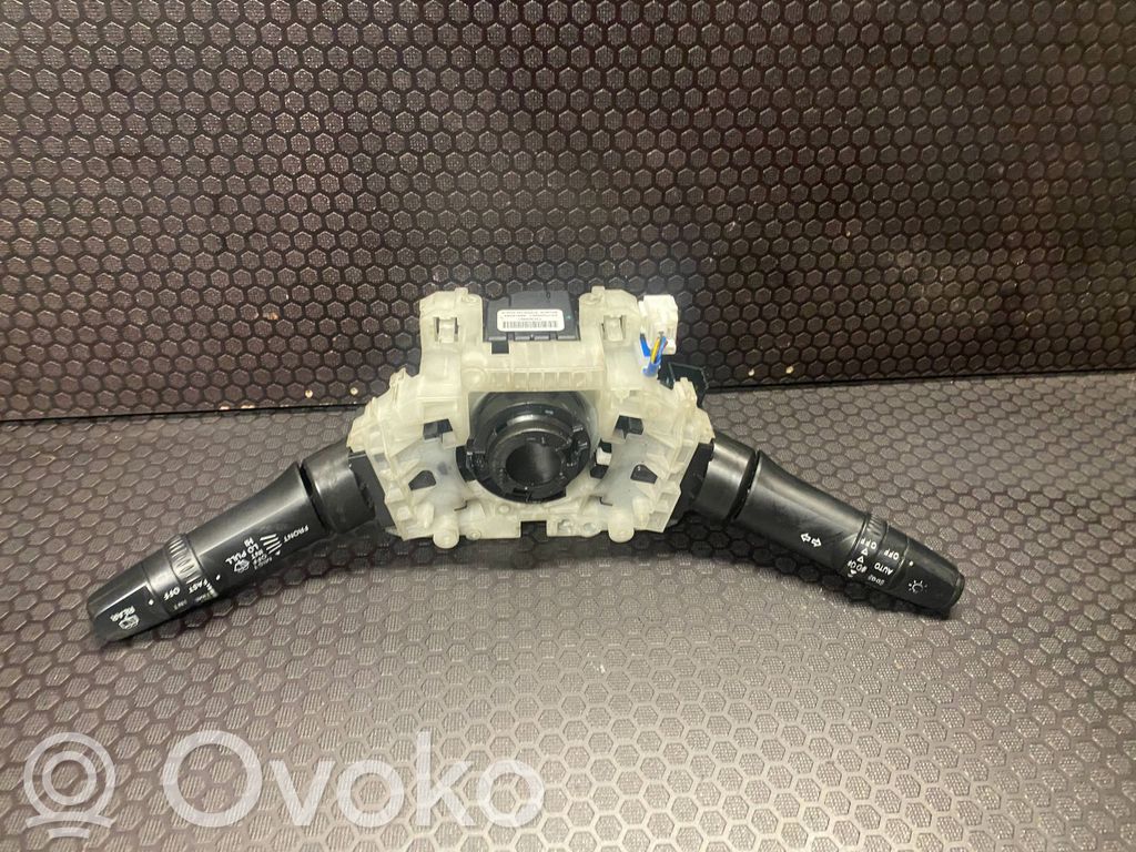 Peugeot 4007 Wiper turn signal indicator stalk/switch 