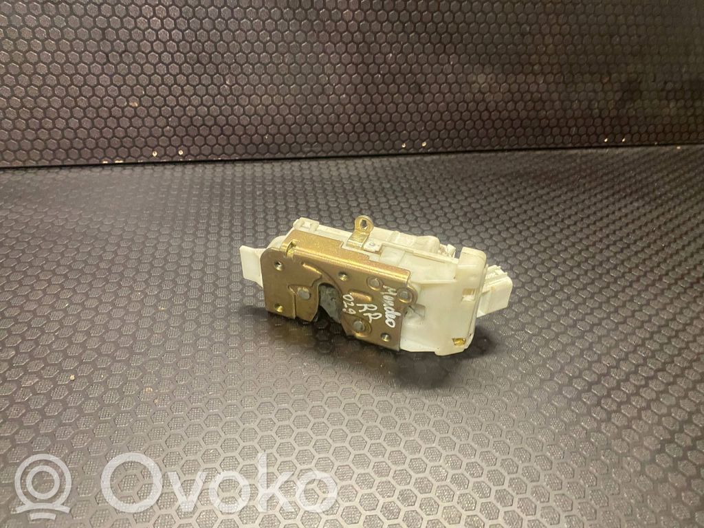 Ford Mondeo Mk III Galinių durų spyna 