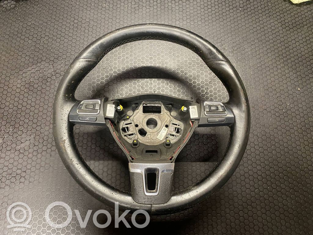 Volkswagen Golf VI Kierownica 