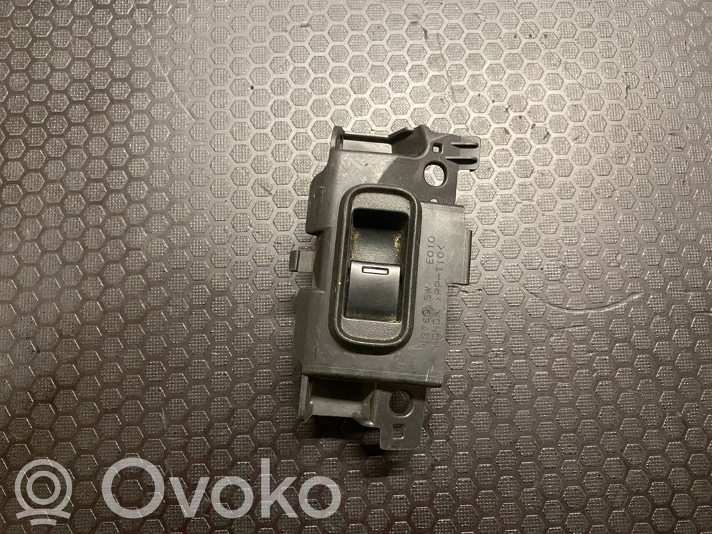 Honda CR-V Electric window control switch 