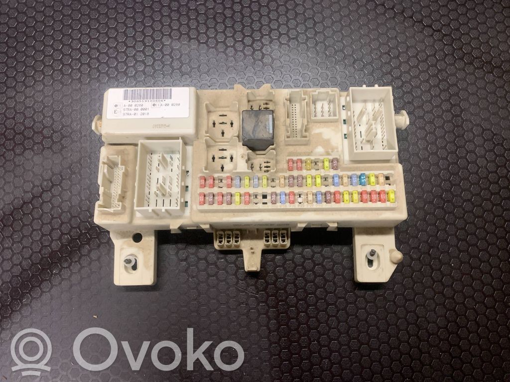 Ford Focus C-MAX Módulo de fusible 