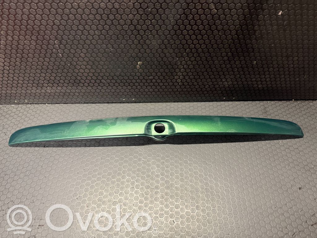 Opel Zafira A Trunk door license plate light bar 