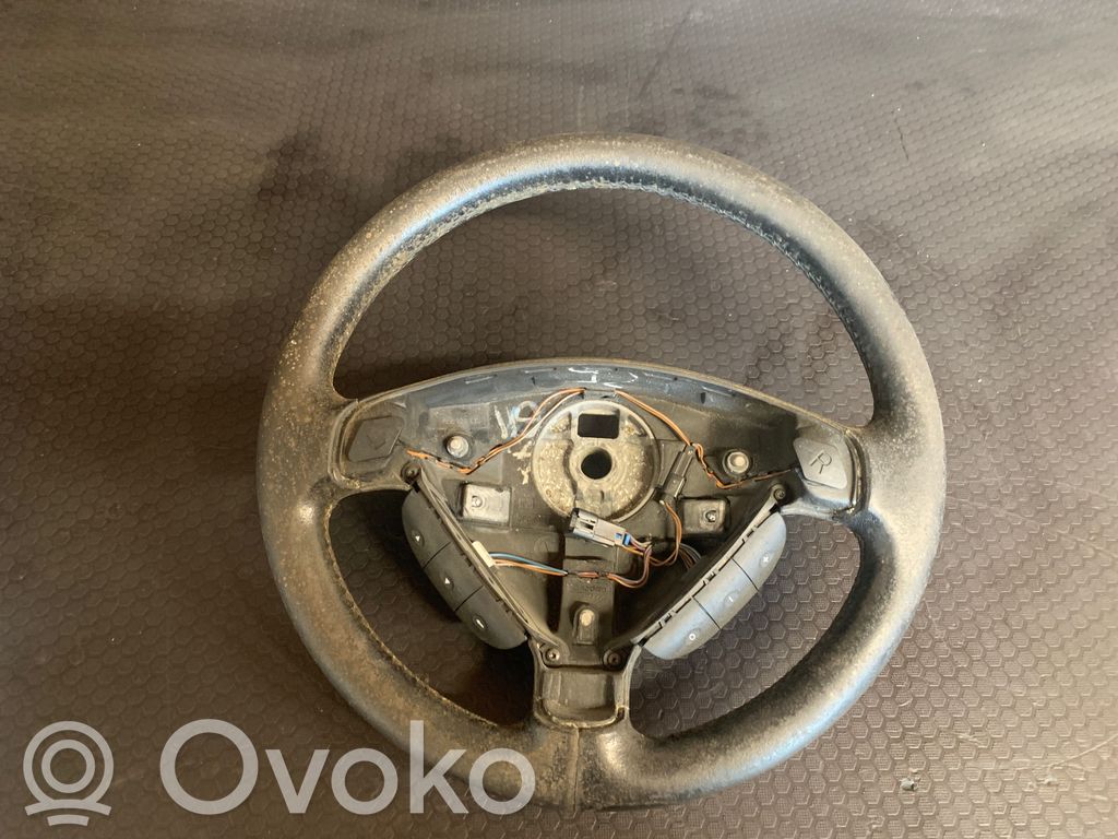 Opel Zafira A Ohjauspyörä 