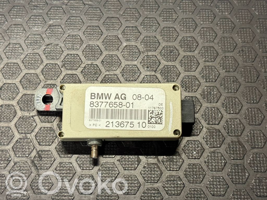 BMW X5 E53 Antenas pastiprinātājs 