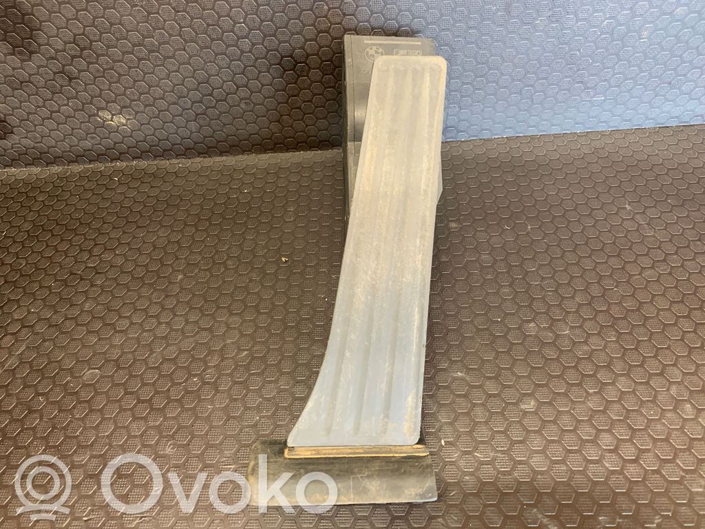 BMW 5 E39 Accelerator throttle pedal 