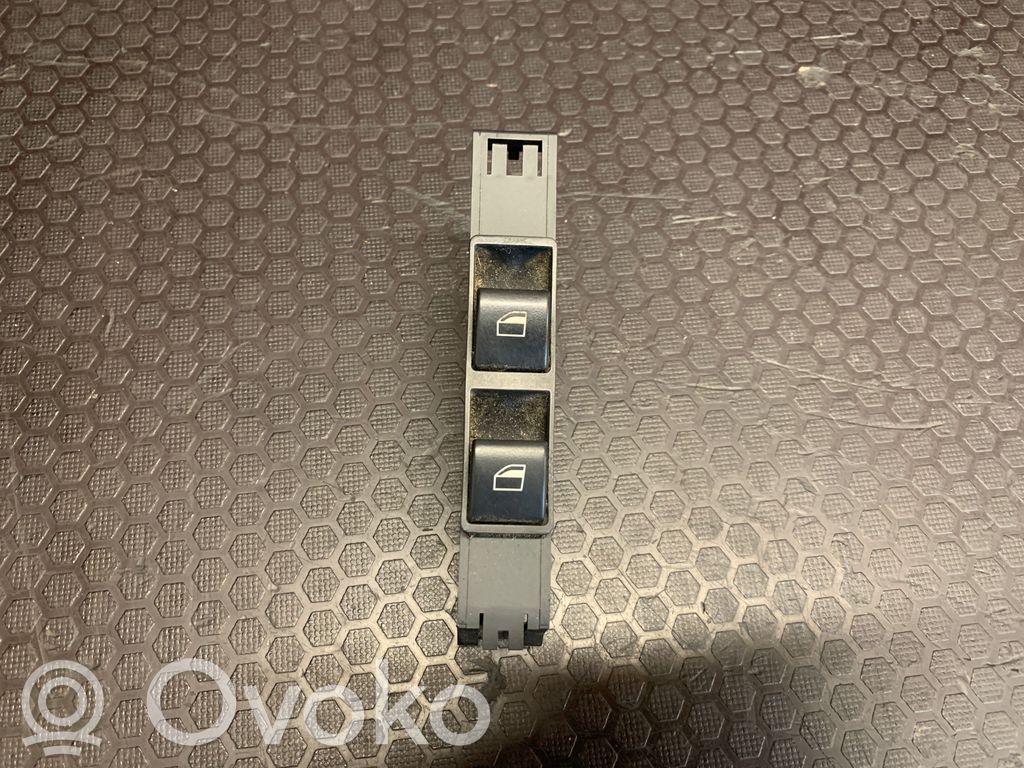 BMW 3 E46 Electric window control switch 