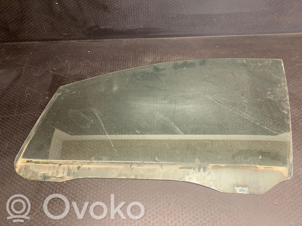 Ford Focus C-MAX Szyba drzwi przednich 