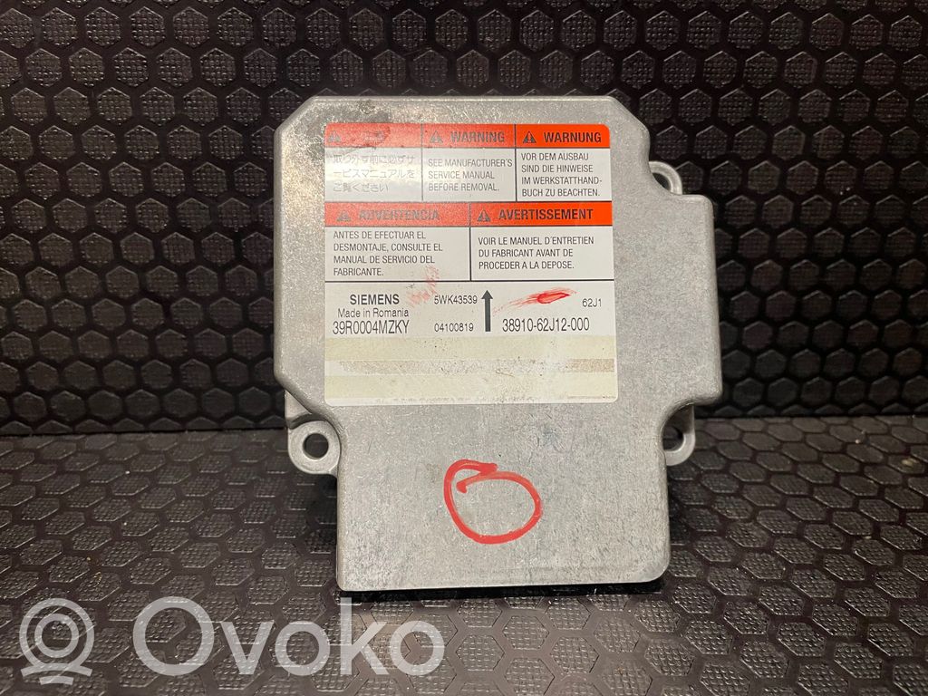 Suzuki Swift I Airbag control unit/module 