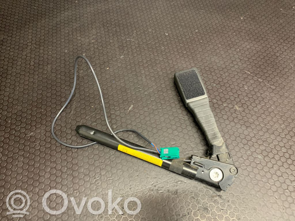Opel Zafira B Hebilla del cinturón delantero 
