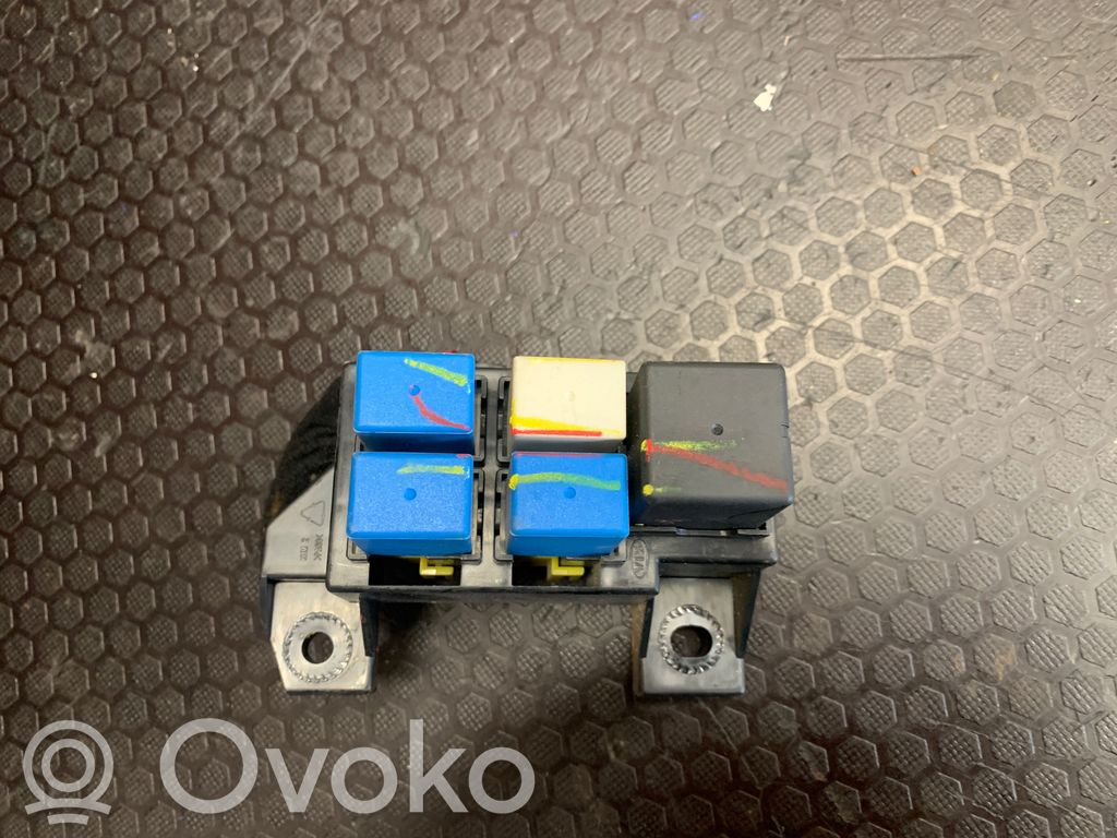KIA Sorento Sulakemoduuli 