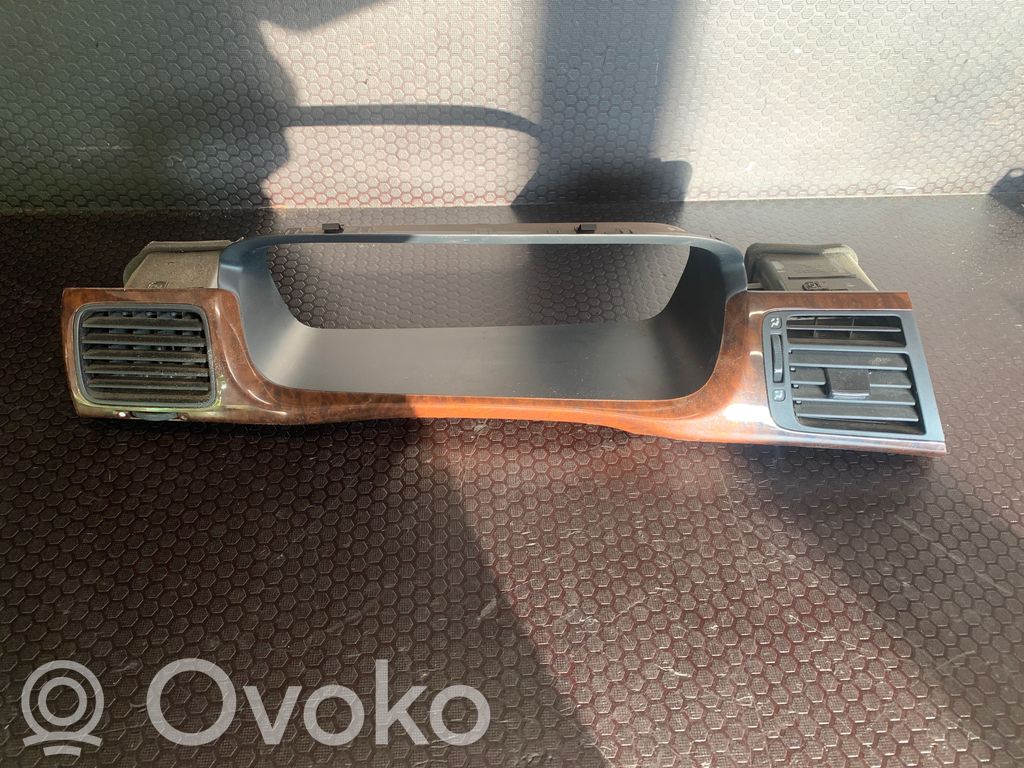 Honda FR-V Boczna kratka nawiewu deski rozdzielczej 