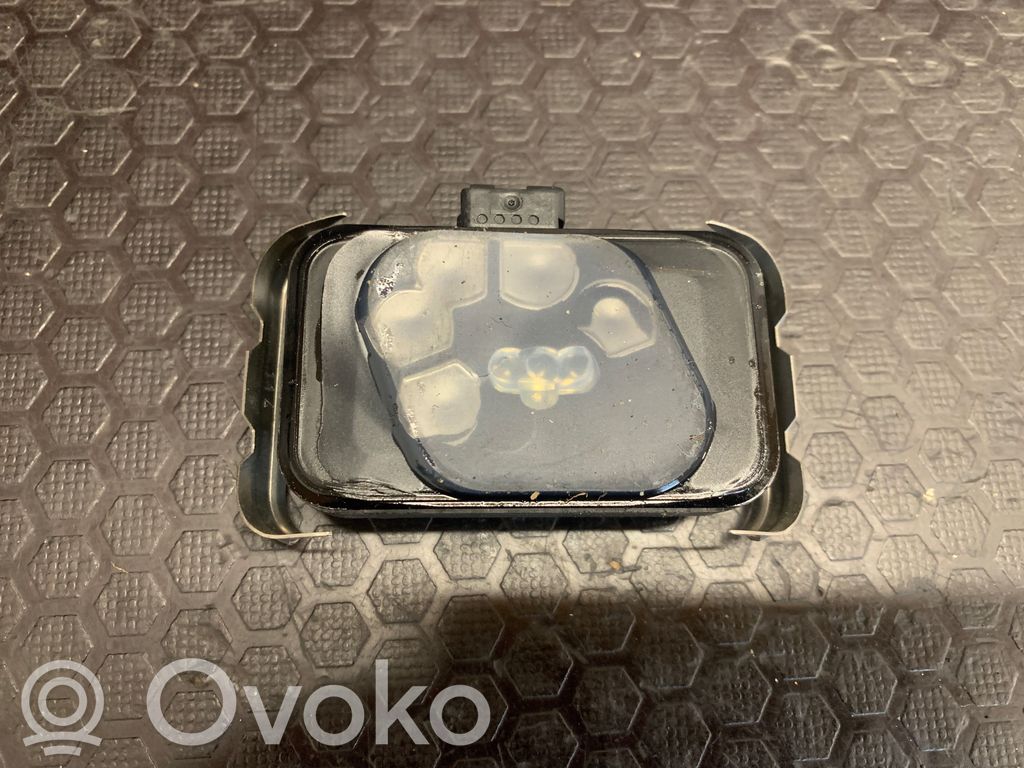 Peugeot 407 Lietus sensors 