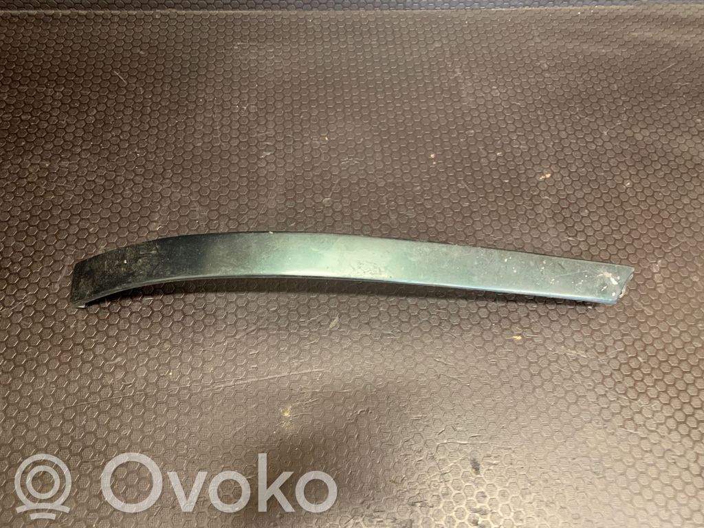 Audi A8 S8 D2 4D Under headlight/headlamp trim 