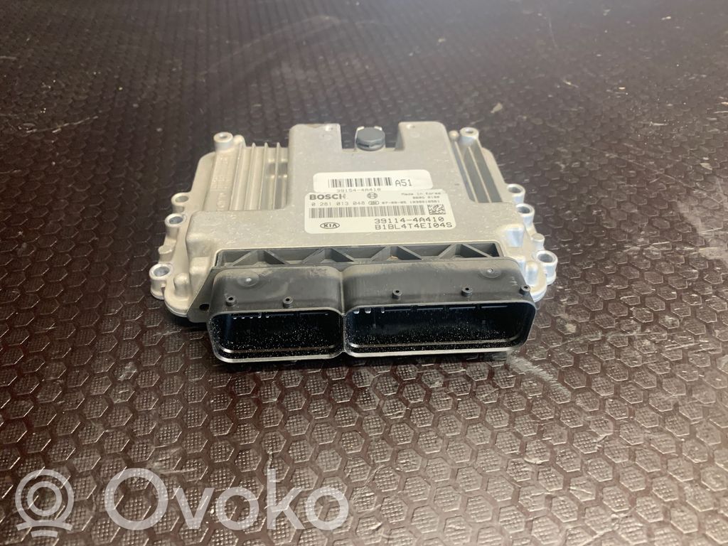 KIA Sorento Engine control unit/module 