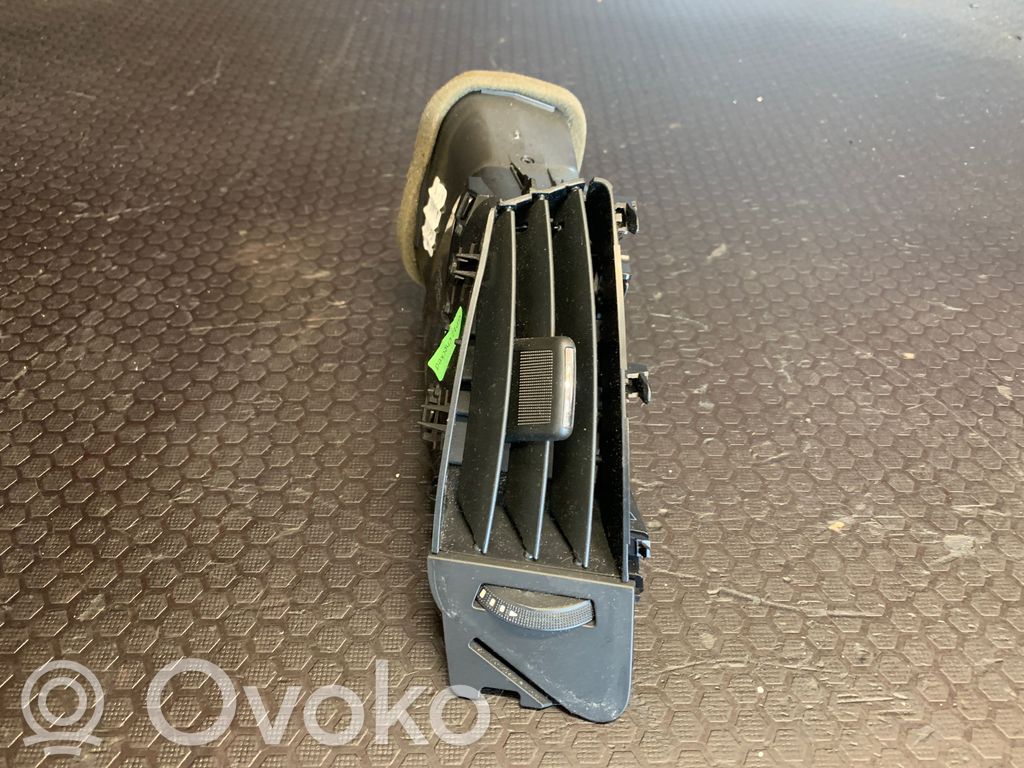 Opel Astra J Grilă ventilație centrală 