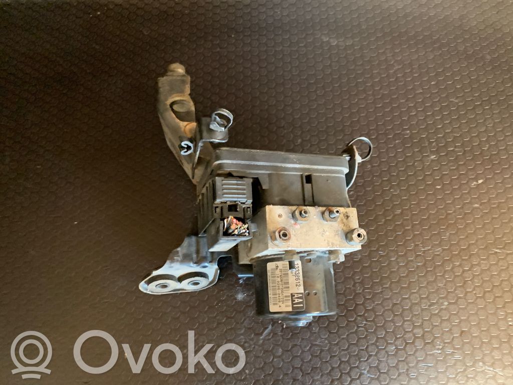 Opel Astra J ABS bloks 