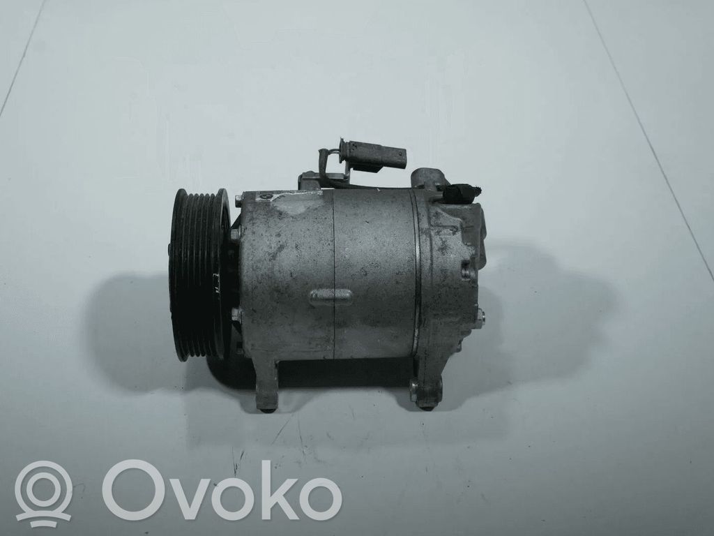 BMW X3 F25 Pompa wtryskowa wysokiego ciśnienia 