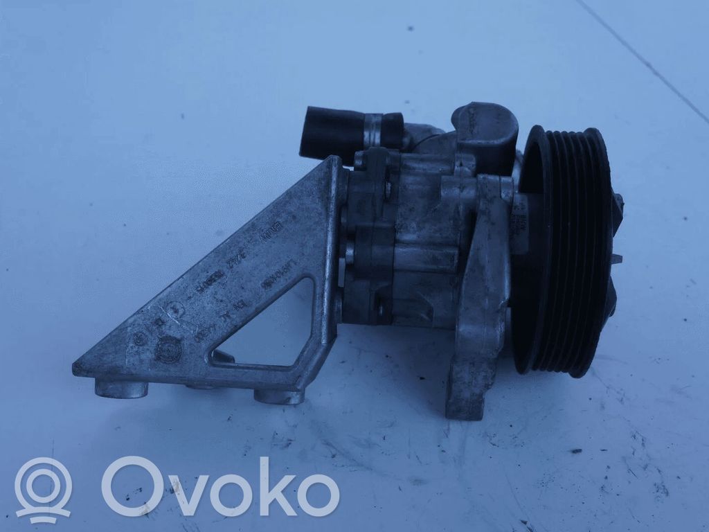 BMW 5 E60 E61 Vairo stiprintuvo siurblys 