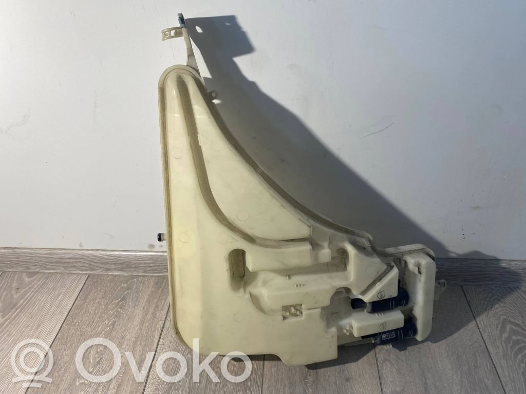 BMW 3 F30 F35 F31 Logu šķidruma tvertne 