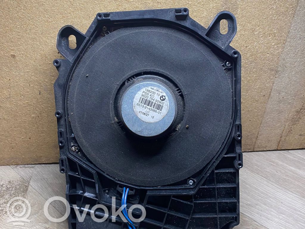 BMW 1 E81 E87 Subwoofer 
