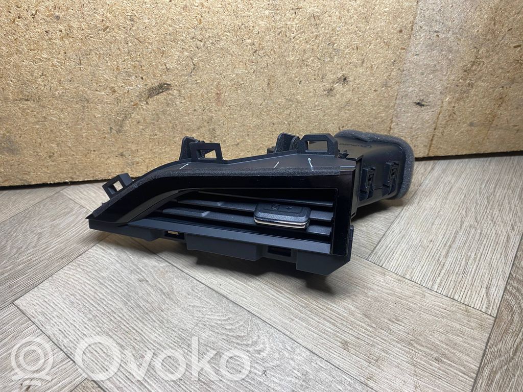Boczna kratka nawiewu deski rozdzielczej   66110AN03B,GN71183180,66110AN03A,GN71183561,GN71183580,GN71183600