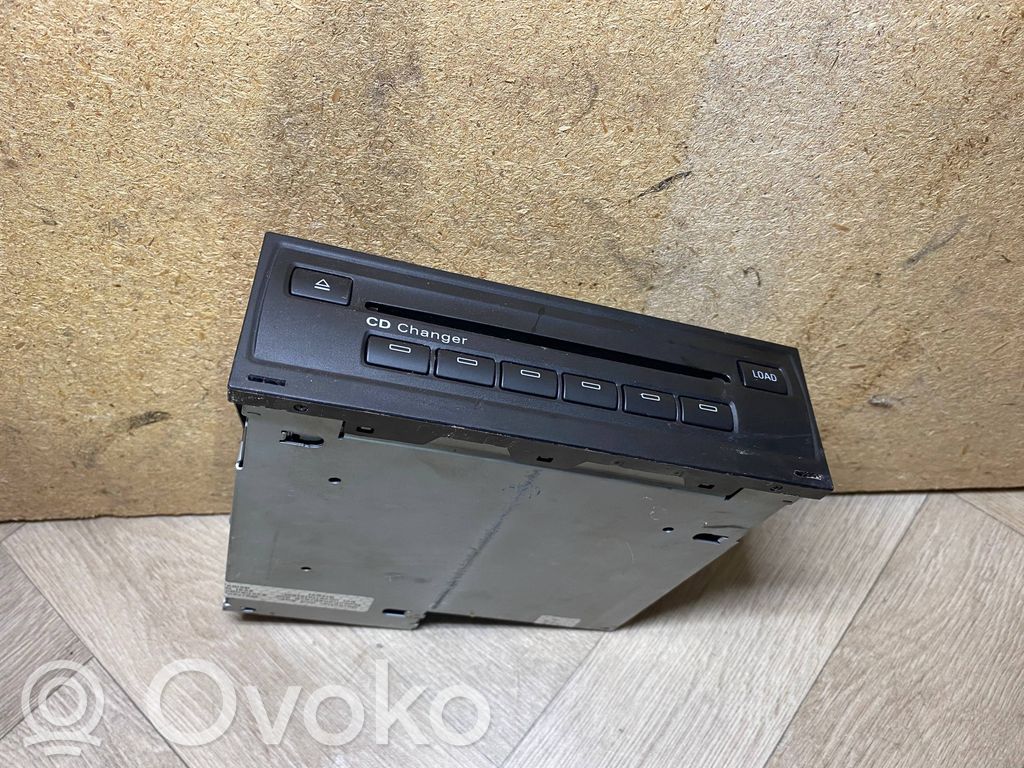 Audi A6 S6 C6 4F CD/DVD mainītājs 