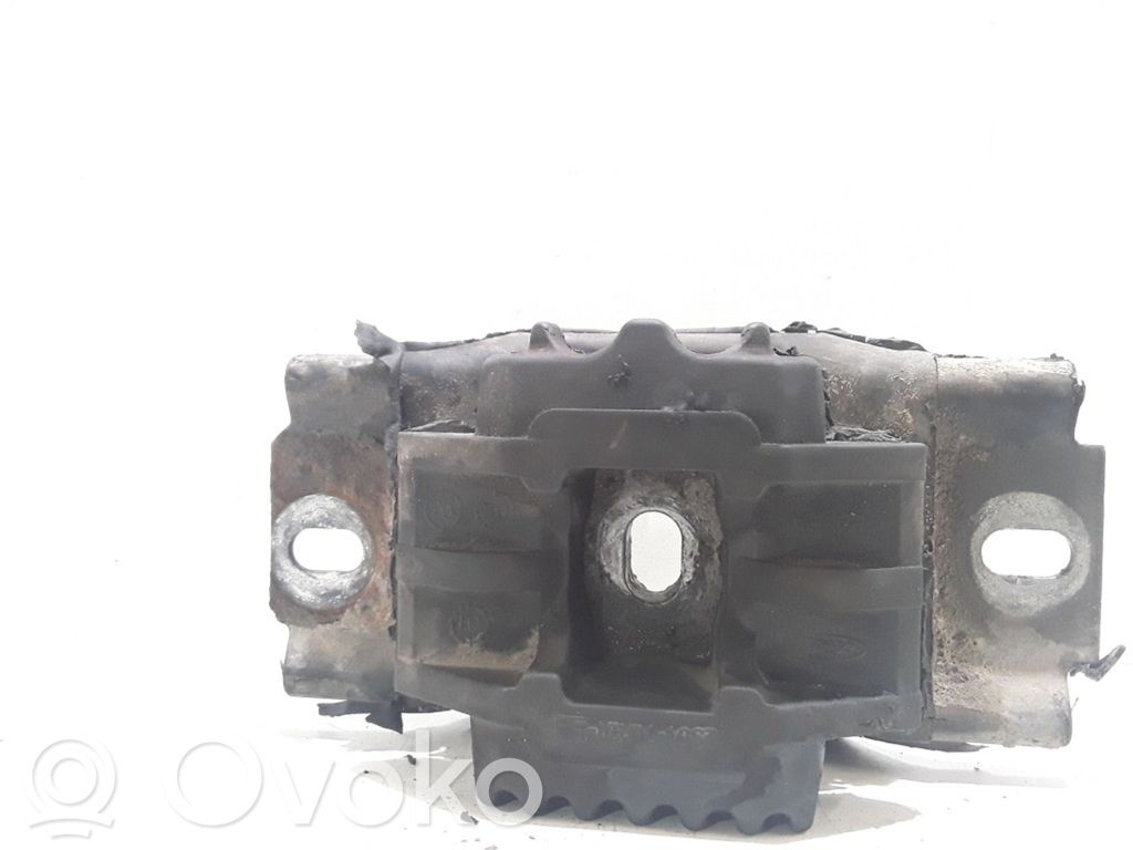 Ford Fiesta Engine mount bracket 