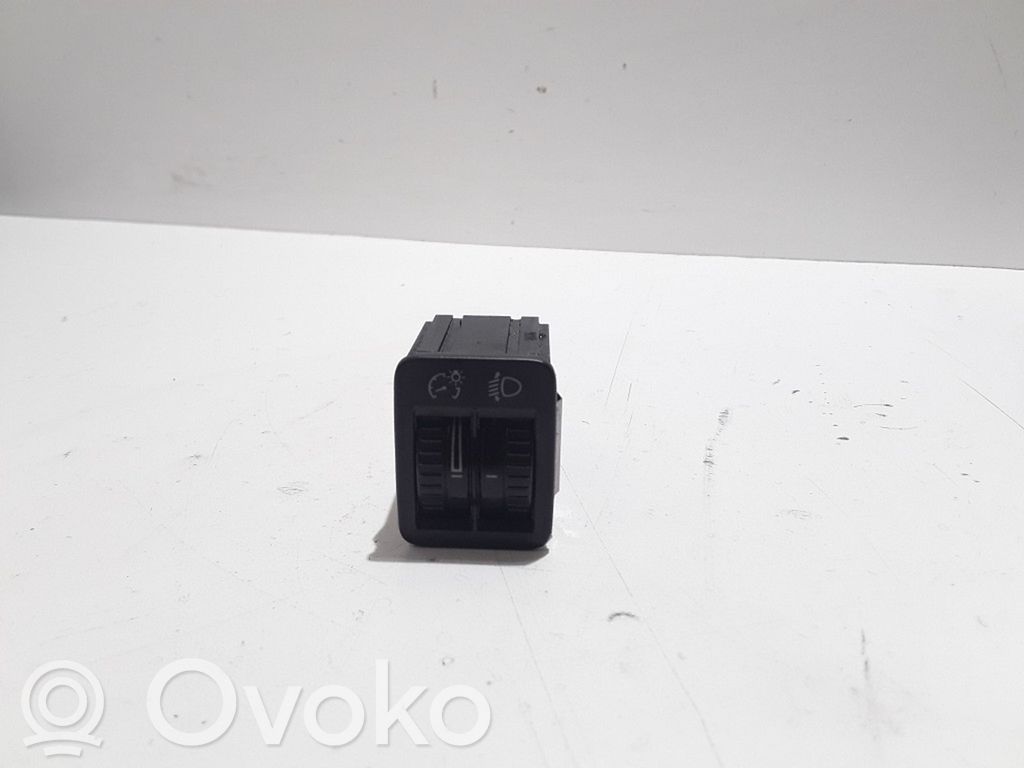 Interruptor de control del panel de luces   3C0941333A