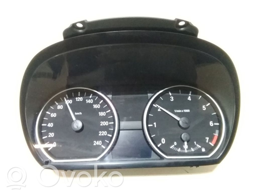 BMW 1 E81 E87 Spidometrs (instrumentu panelī) 