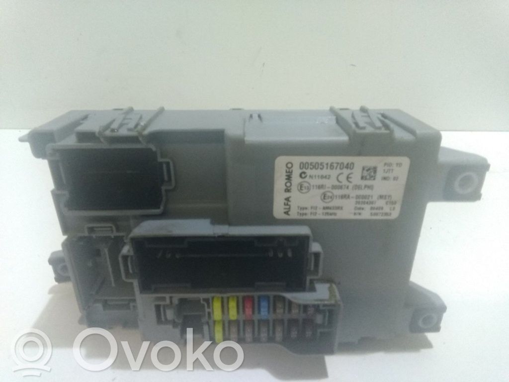 Alfa Romeo Mito Module de fusibles 