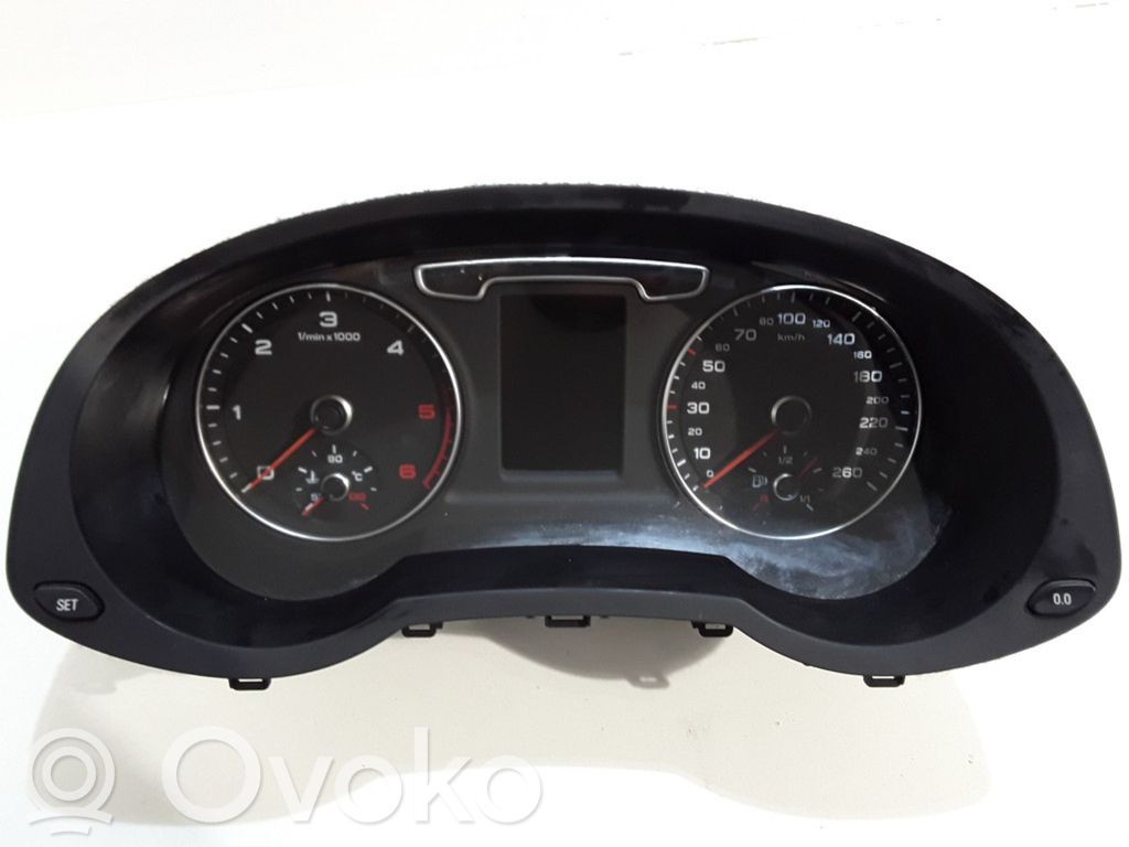 Audi Q3 8U Licznik / Prędkościomierz 