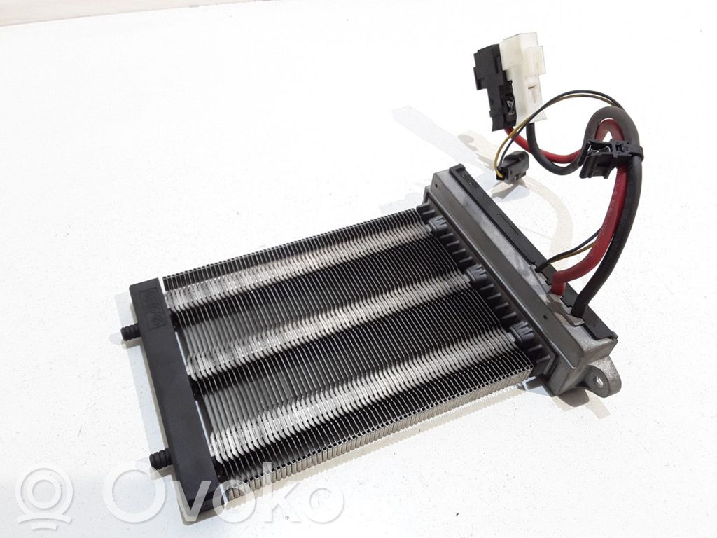 Radiateur   8V6N18D612CB