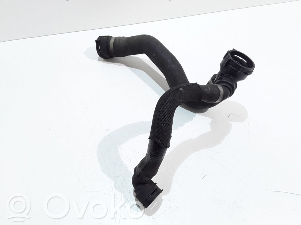 BMW X5 E70 Engine coolant pipe/hose 