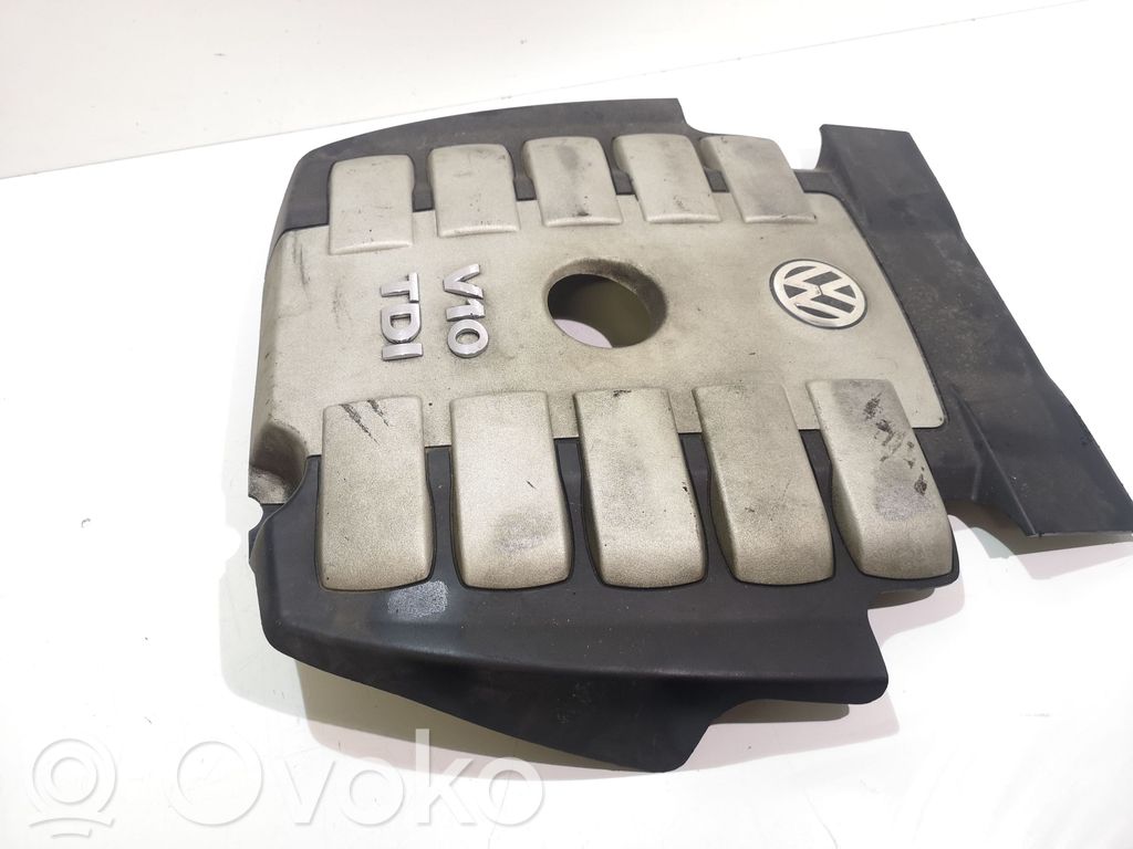 Couvercle cache moteur