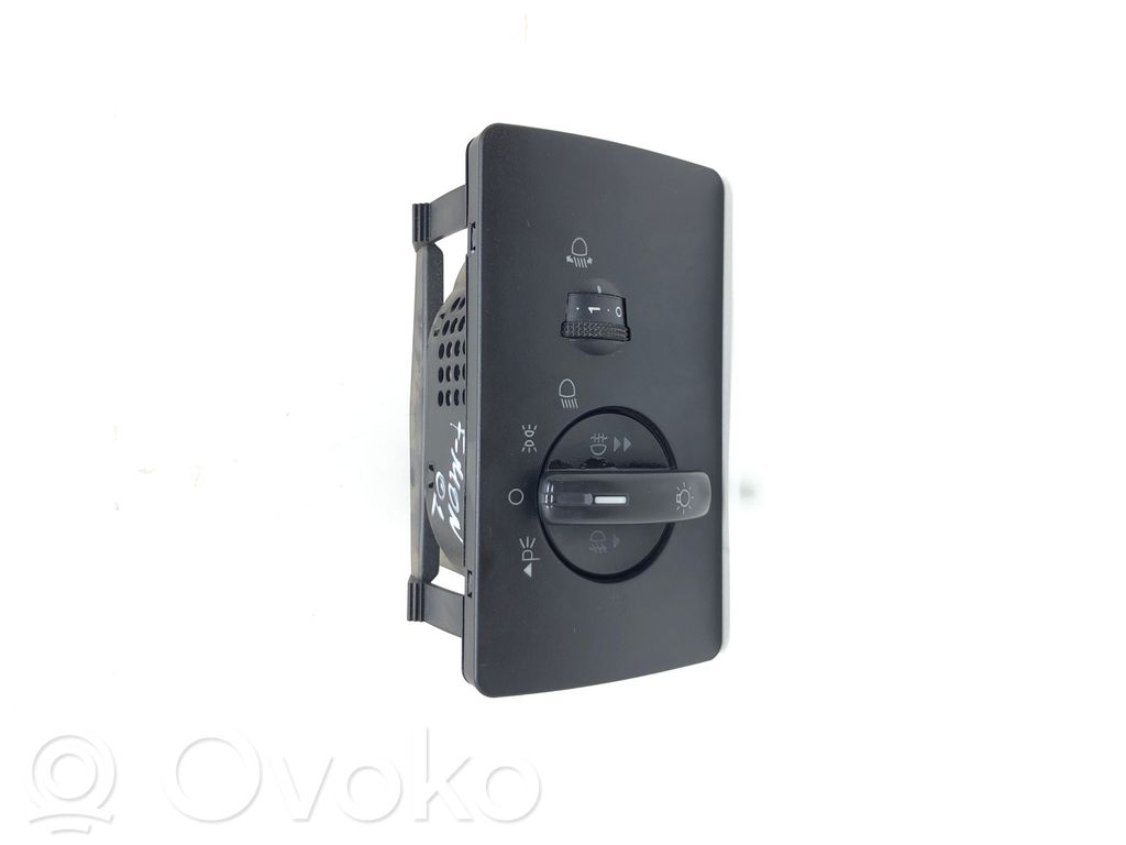 Ford Mondeo Mk III Light switch 