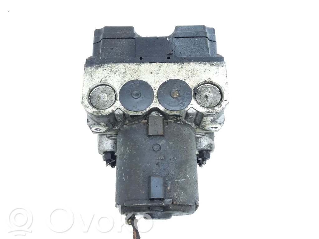 Audi A4 S4 B5 8D ABS-pumppu 