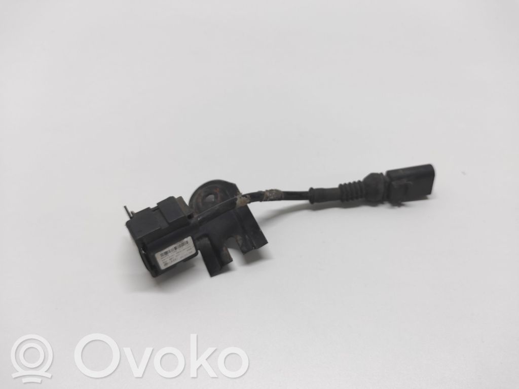 Volkswagen Phaeton Sensor ABS de aceleración de rueda 