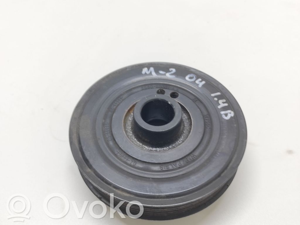 Mazda 2 Kampiakselin vauhtipyörä 